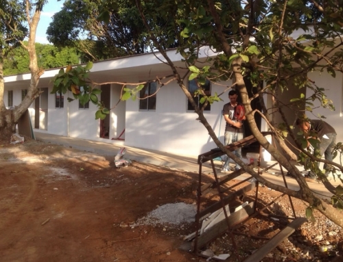 Hidro China. Trabajos de fabricación, suministro y colocación de ventanas en Aluminio